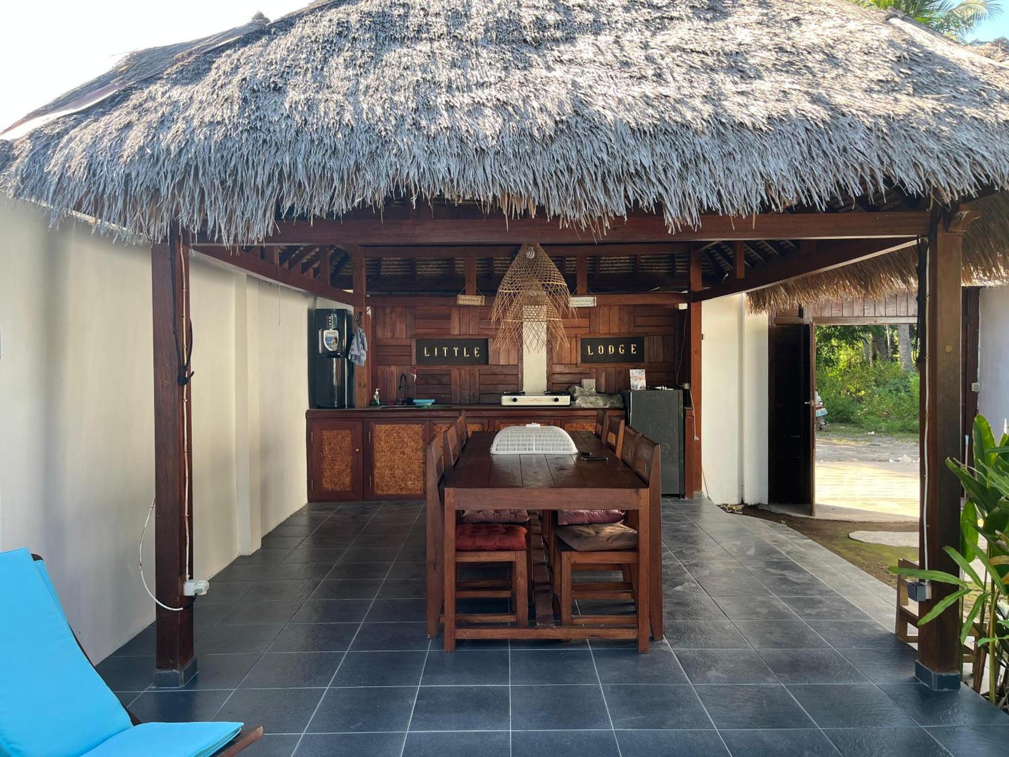 Little Lodge غيلي تراوانغان المظهر الخارجي الصورة